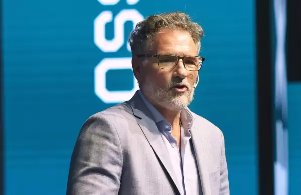 Juan Santiago, CEO y fundador de Santex: "La regulacin debe proteger al consumidor, no solo a las empresas"