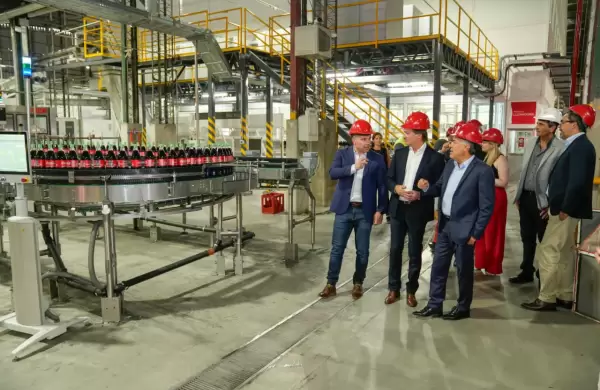 Coca-Cola Andina invierte US$ 40 millones e inicia una nueva era para las botellas retornables en Argentina