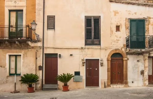 Casas a un euro en Italia: qu hay de cierto detrs de estas iniciativas