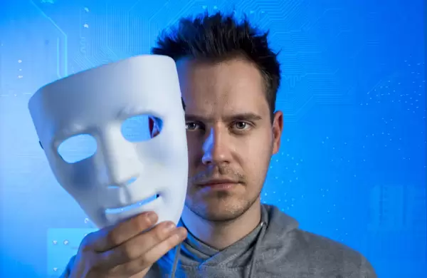 El riesgo de "ser autntico": por qu el consejo de ser vos mismo puede ser una trampa corporativa