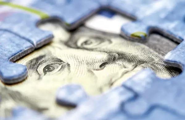 El dólar busca un nuevo precio superando cómodamente la mitad de la banda