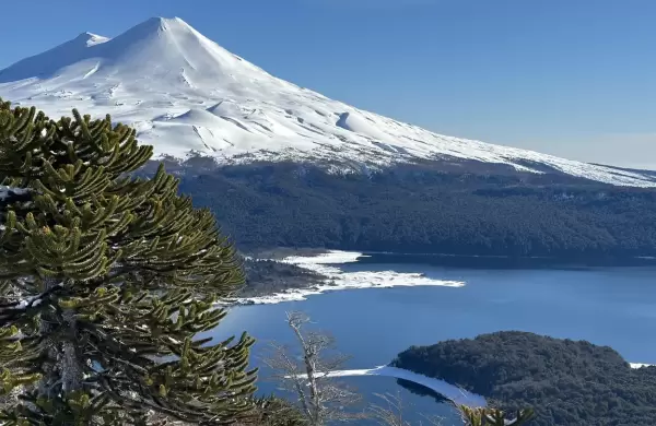 Lagos y volcantes: dnde queda el paraso chileno que atrae visitantes de todo el mundo