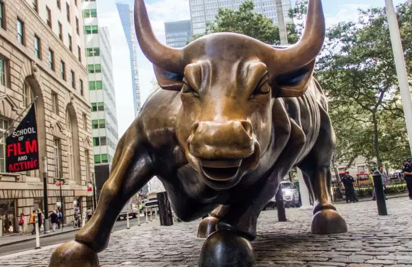 ¿Bull o bear market? El S&P 500 encara el segundo semestre con potencial de suba pero algunos riesgos en el horizonte
