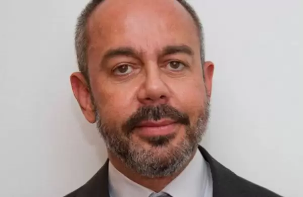 Telecomunicaciones y energía: los intereses en la Argentina del empresario mexicano que se quedó con Telefónica