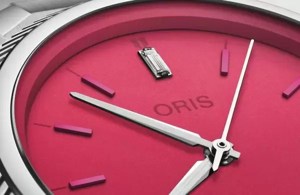De los Muppets a Suiza: Miss Piggy, el nuevo reloj que lanzó Oris ya causa furor
