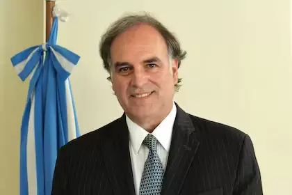 Roberto Silva, presidente de la Comisin Nacional de Valores