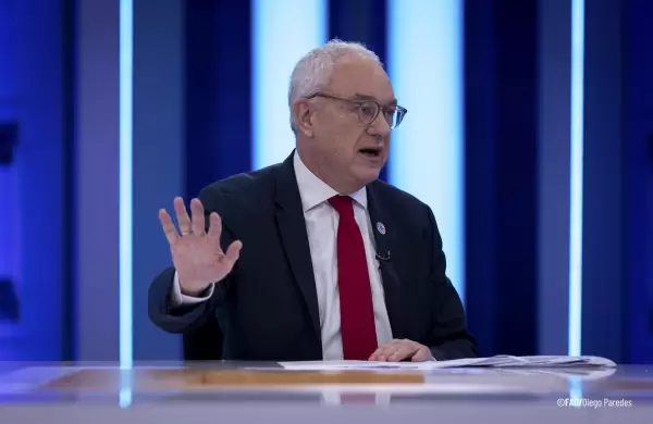 "No podemos dejar que el Mercosur se fracture y tampoco que se paralice", asegur el canciller designado Mario Lubetkin