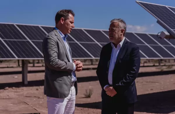 Brito anunci una inversin de US$ 400 millones en tres parques solares de Mendoza
