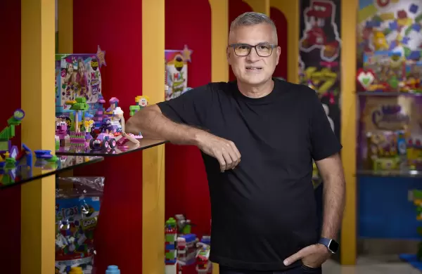 Cómo la empresa dueña de los ladrillos Rasti logró diversificarse en el negocio del juguete