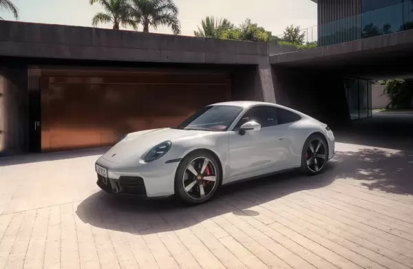 Cuánto vale el Porsche Carrera que viene importado desde Alemania y ya se vende en la Argentina
