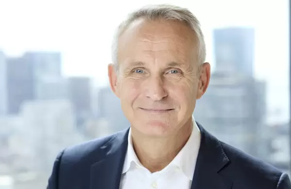 De empleado de un depsito a CEO global: las lecciones de liderazgo de este experto en trabajo