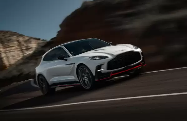 As es el SUV ms potente y rpido que fabric Aston Martin