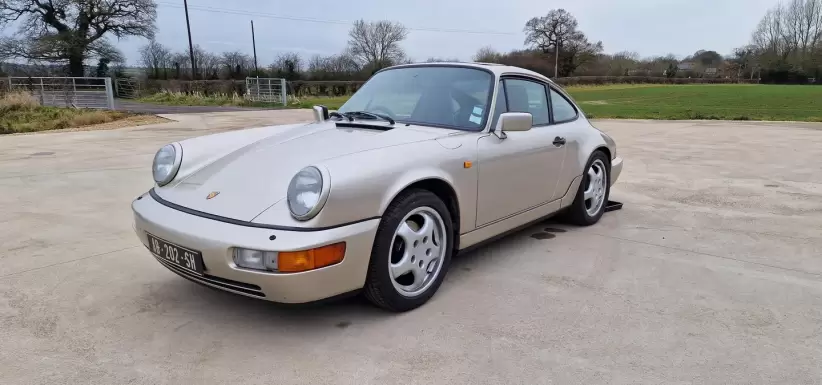 Porsche 964
