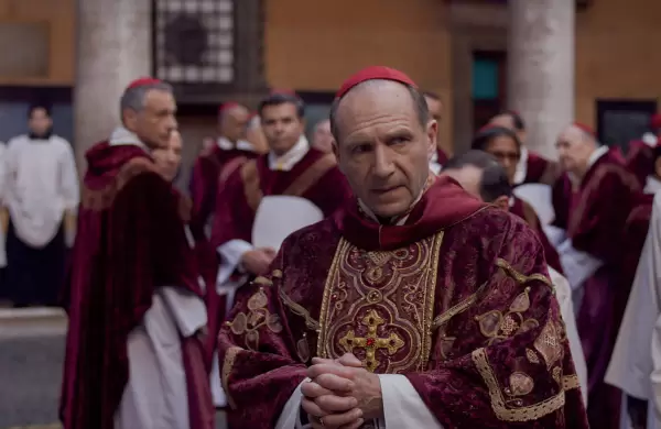 Qu ver: Cnclave, la irresistible atraccin entre el ojo y la cerradura