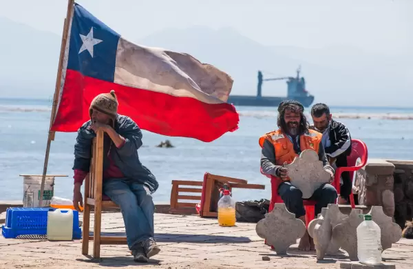 Un sismo de magnitud 7.5 sacudió Chile, se sintió en el sur argentino, y hay alerta de tsunami