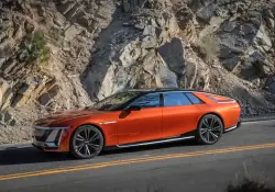 Cadillac Celestiq 2025: probamos el auto elctrico que quiere destronar a Rolls-Royce