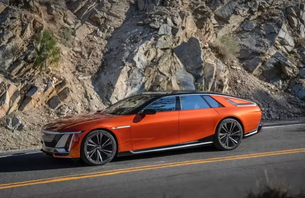 Cadillac Celestiq 2025: probamos el auto elctrico que quiere destronar a Rolls-Royce