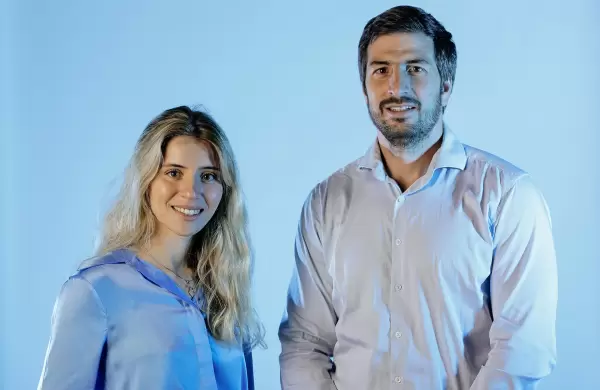 Clientes que ya no esperan: cómo las empresas reinventan el vínculo entre marcas y consumidores