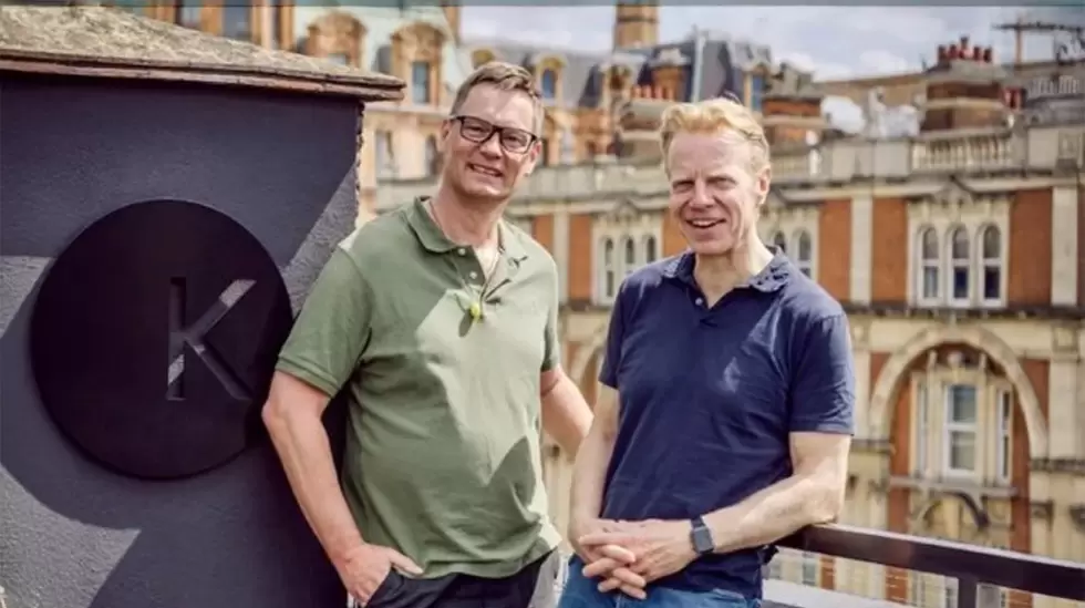 LR Jens Knoop y William Gordon-Harris