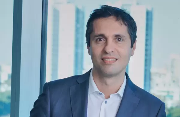 "Todo comienza con un estudio": la importancia invisible de la investigacin clnica, la ciencia que respira dentro de cada tratamiento