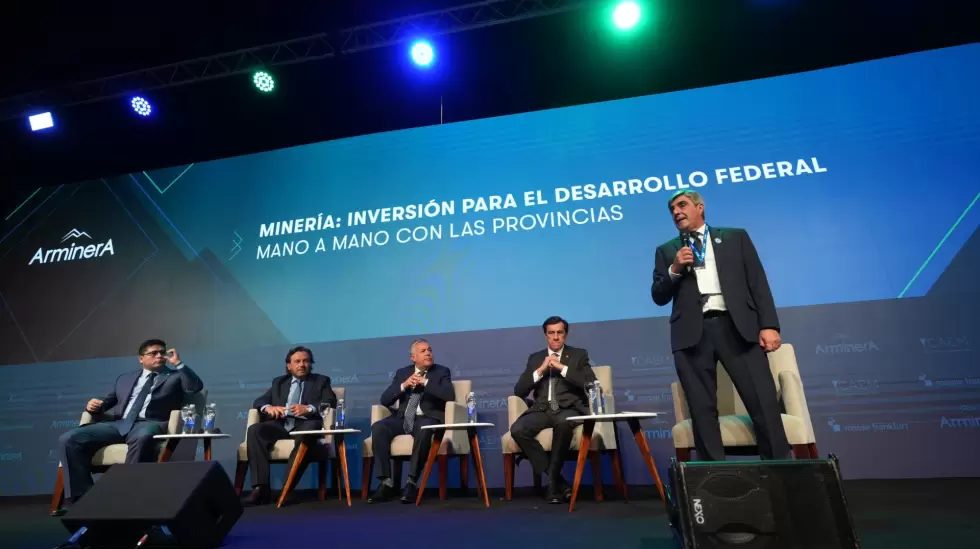 Panel de gobernadores