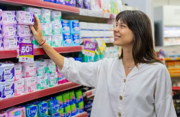 El costo oculto que afecta a 8 de cada 10 mujeres argentinas: cmo la inflacin impacta en gastos especficos de gnero