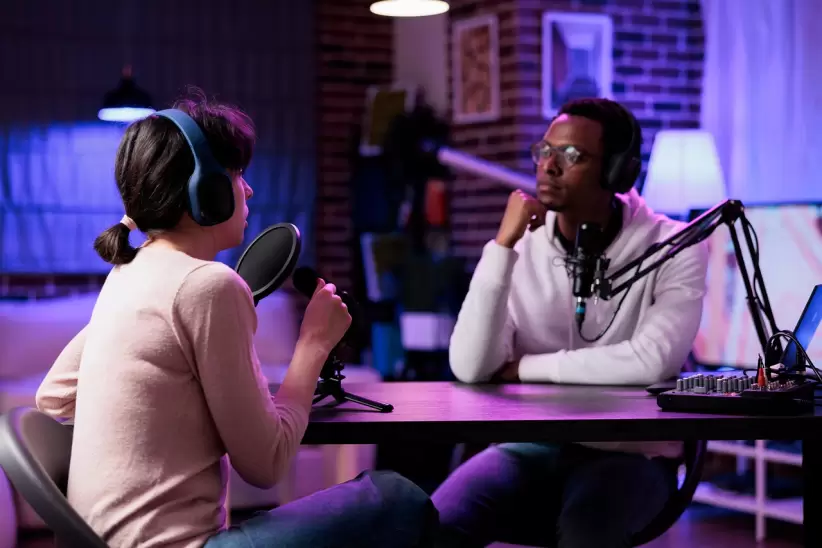 pdcast, video, transmisin, podcasting, registro, plataforma, micrfono, en vivo, entrevista, video, entrevista, entrevista, entrevista, entrevista, 