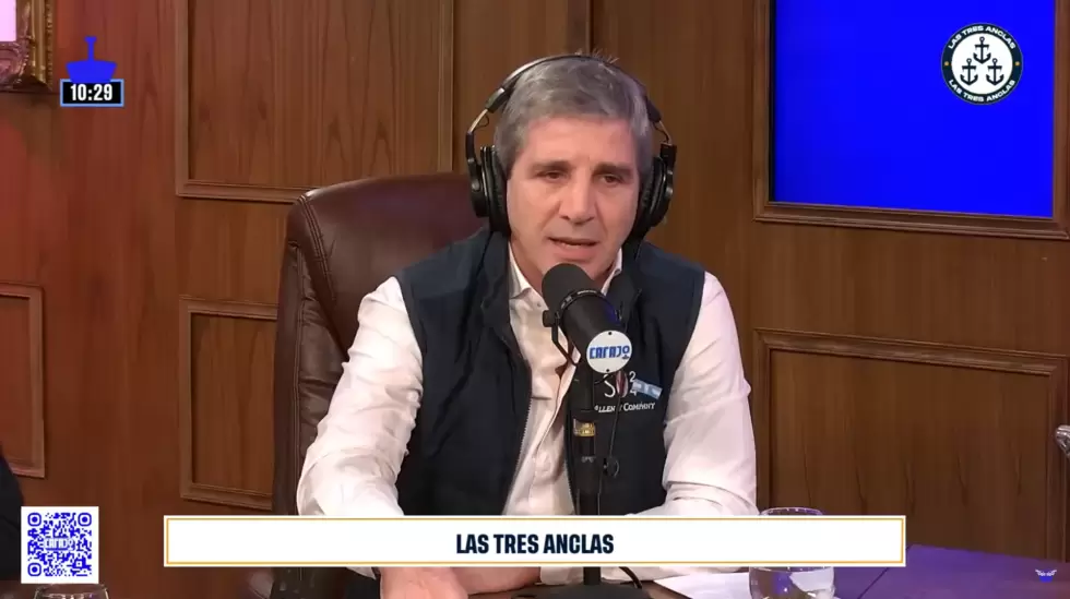 Santiago Caputo en Carajo