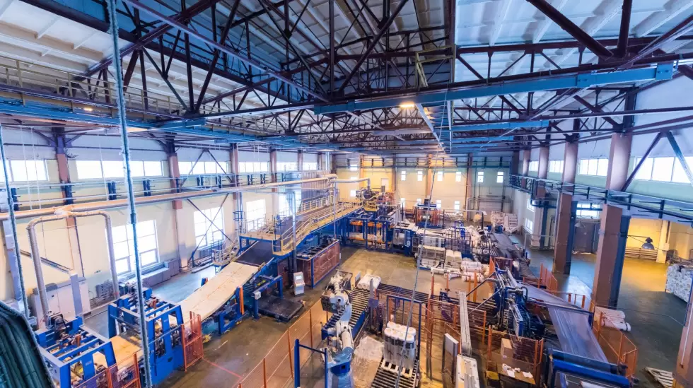 Vista general de un parque industrial, donde se concentran diversas actividades
