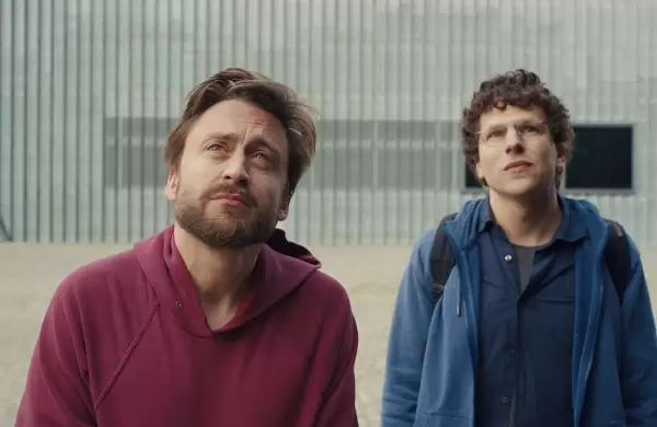 Qu ver: Un dolor real, viajes y hroes sin trofeos