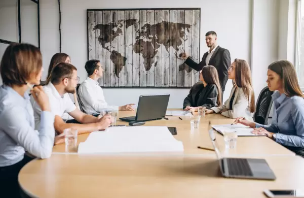 "Me da lo mismo": cómo manejar la apatía de los empleados en la empresa, con 5 claves prácticas