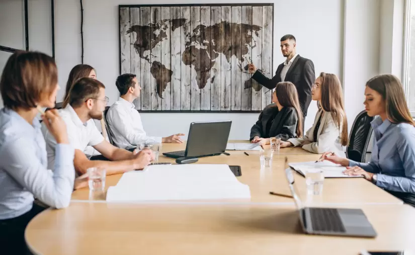 "Me da lo mismo": cómo manejar la apatía de los empleados en la empresa, con 5 claves prácticas