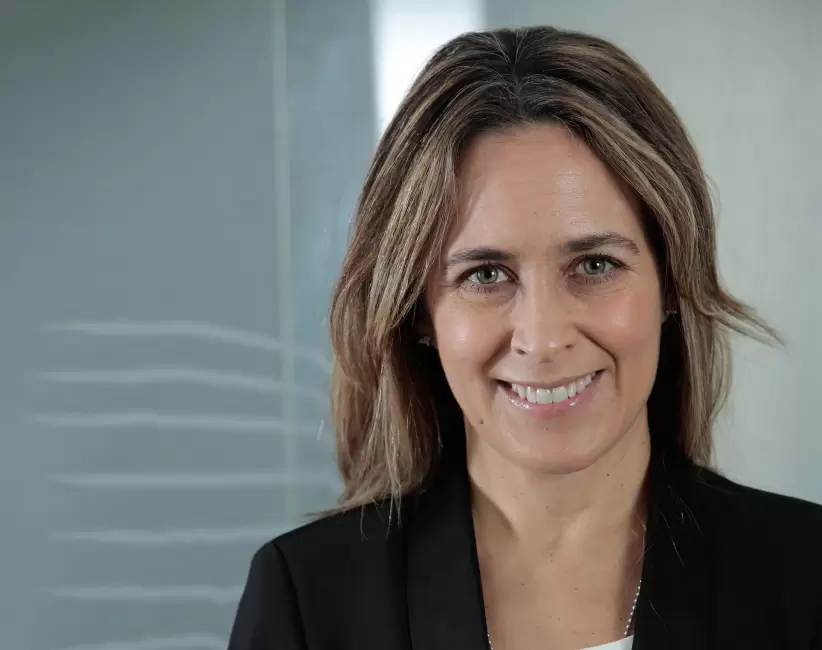 summit cco y cmo - 5to panel - colapinto, el nuevo vehiculo del marketing - valeria fernandez - motorola  -133