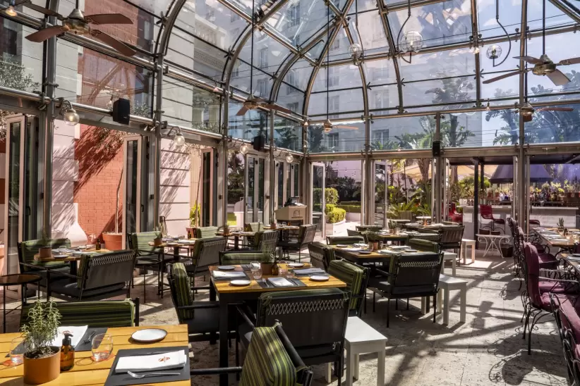 Nuestro Secreto, Four Seasons