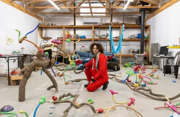 La artista argentina que convierte los desechos en arte y gana cada vez ms espacio en la escena mundial