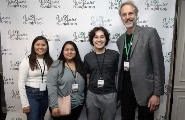 De prometer cambiar el mundo a huir del ojo público: cómo una denuncia judicial arruinó la obra filantrópica de Steve Sarowitz