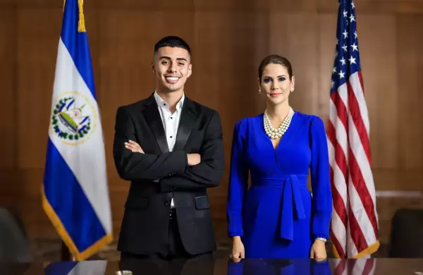 Así es como Kevin Leyes, un joven argentino de Merlo, fundó empresas para crear negocios de impacto en Estados Unidos