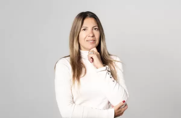 La voz detrás de la energía: Verónica Argañaraz y la estrategia de comunicación de Naturgy