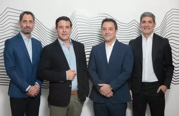 Tecnología, eficiencia y colaboración: cómo la inteligencia artificial está transformando el mundo de los seguros