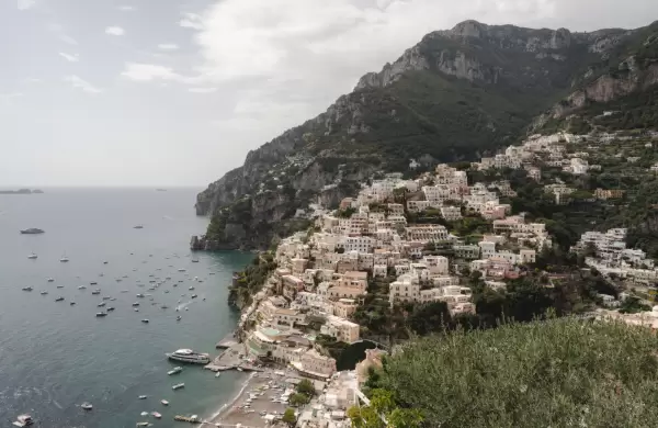 Tres joyas del Mediterráneo: Sorrento, Positano y Amalfi, una ruta de lujo con alma