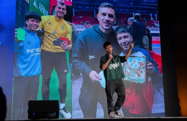 De hacer un par de canilleras con un balde por necesidad a producir 10.000 al mes: el negocio de Fenikks