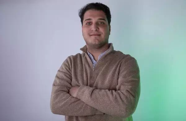 Santiago Capdevila, el streamer económico que no se obsesiona con el dólar: "No es para preocuparse"