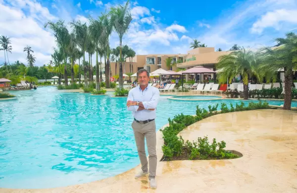 Remodel un hotel abandonado, conquist a los argentinos y hoy factura ms de US$ 200 millones