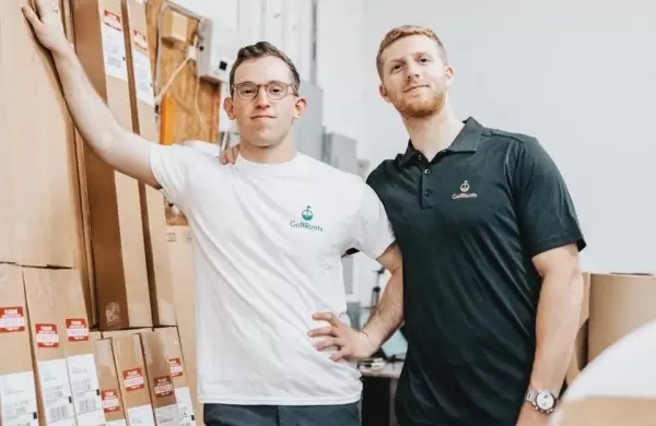 La startup que nació entre amigos cadetes y hoy ayuda a miles a jugar al golf sin gastar una fortuna