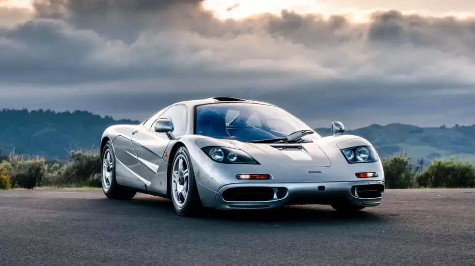 Un McLaren F1 de 1997 valorado en 23 millones de dlares.
Zach Brehl 2025