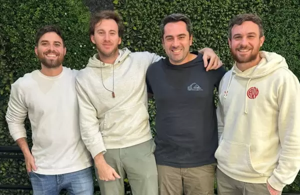 Se conocieron en un ascensor, crearon la startup argentina de IA que revoluciona el real estate y proyectan facturar US$ 1 millón