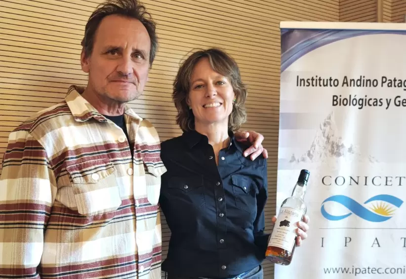 la alazana lila serenelli conicet whisky