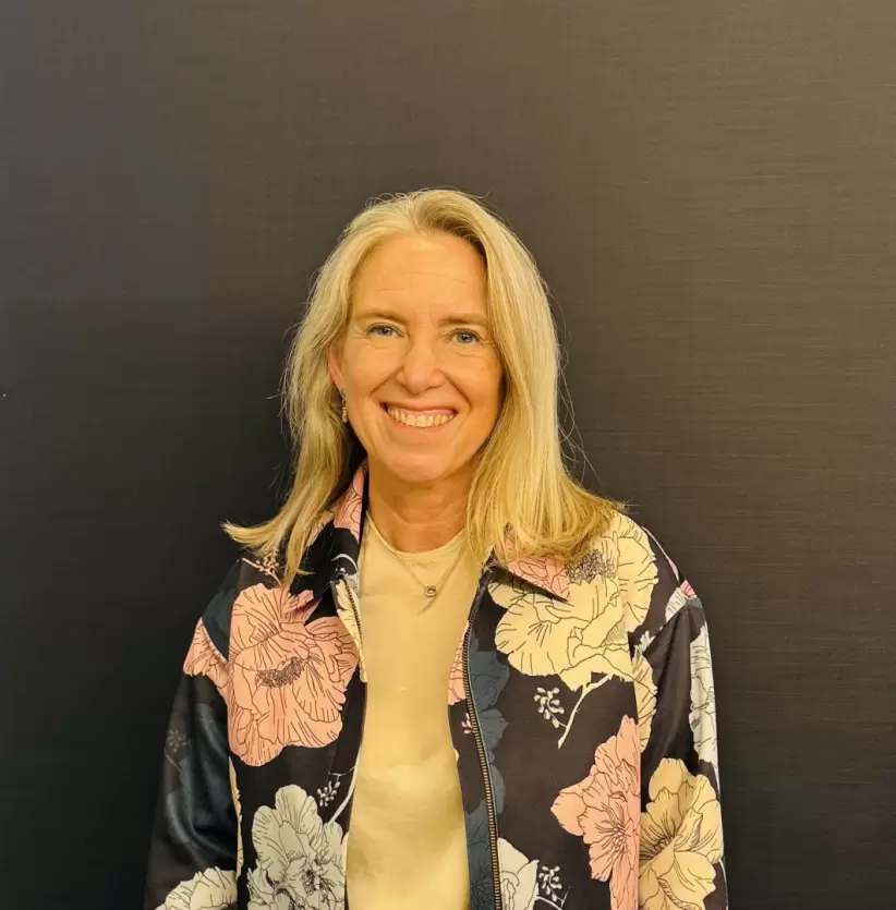 connie demuru