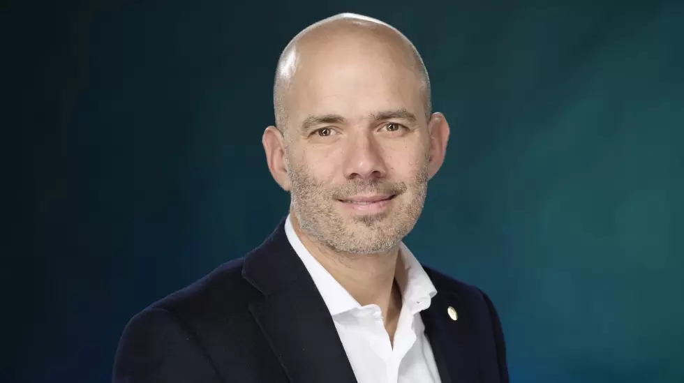 summit reinventando argentina 2025 - 5to panel - en foco - juan farinati - bayer