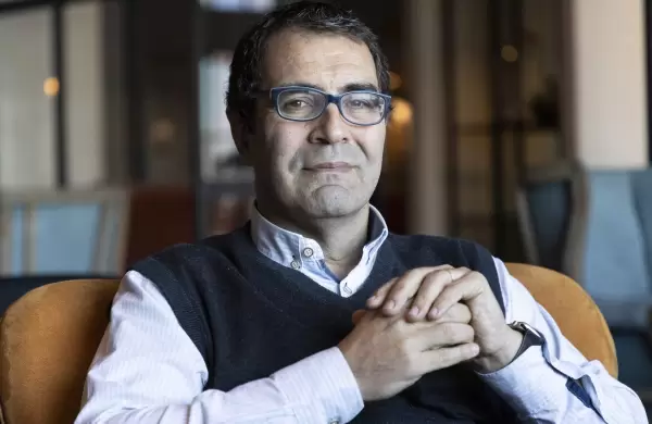 Nicolás Oberti, director general de L'Oréal Groupe Uruguay: "La Generación Z es mucho más adepta a las buenas marcas que los millennials"